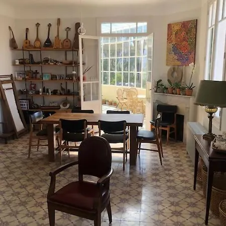 - Toulon/la Mitre - Plages A Pied - 9 Couchages